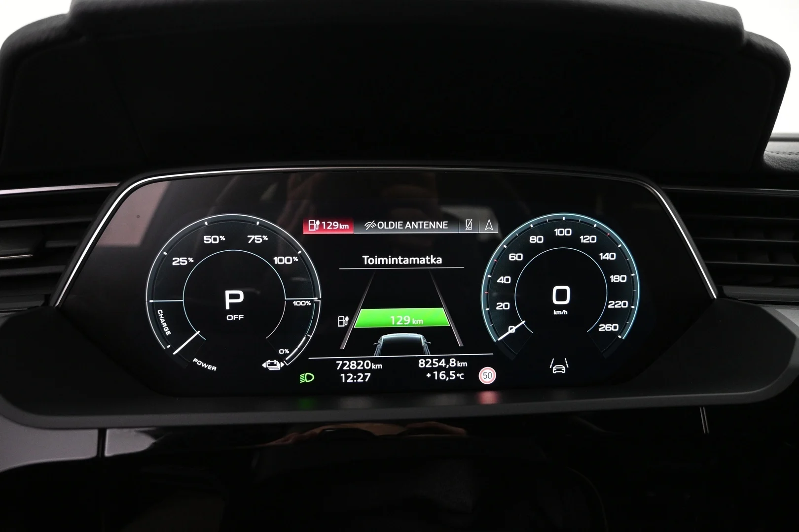 Car Image - 2LU8zTURWrBpoe0tWrrnM1
