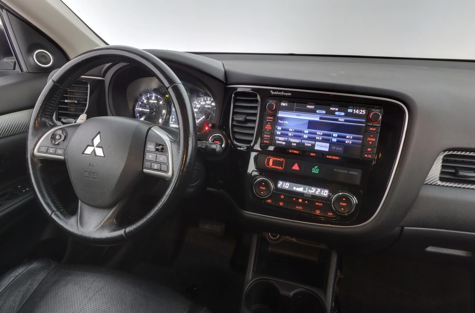 Car Image - 2qbqBSJeyPTUnI1bN6yIca