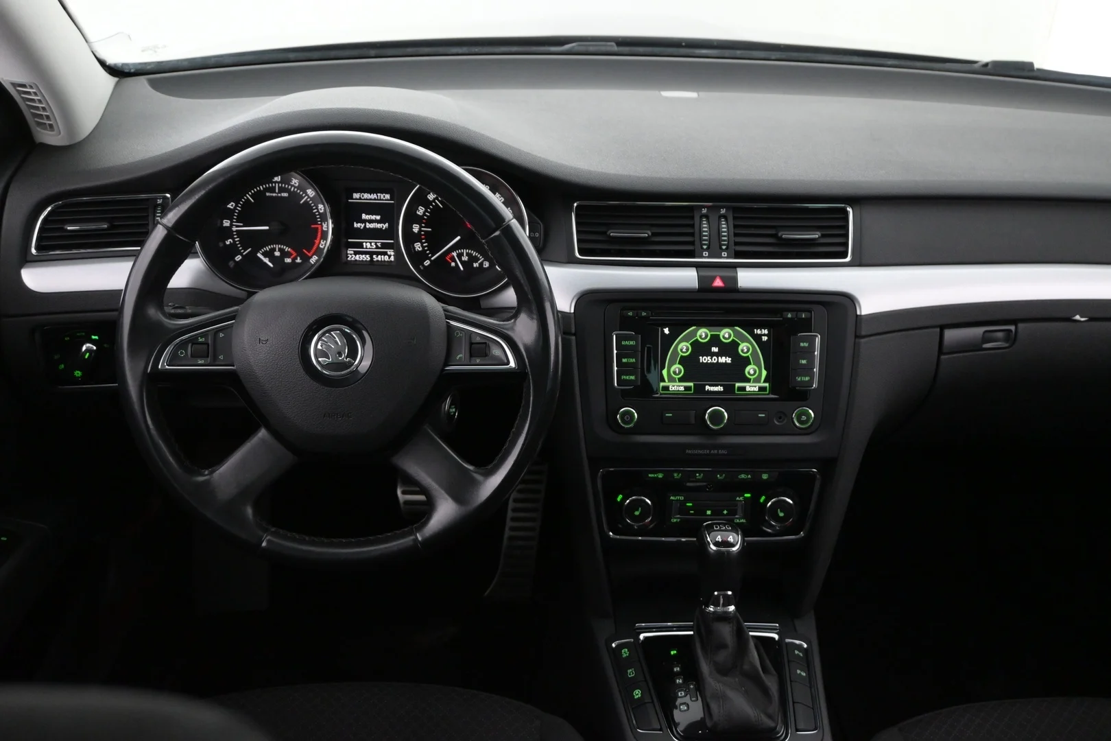 Car Image - 2oSixAoiKc8HR9nRxCMQdY