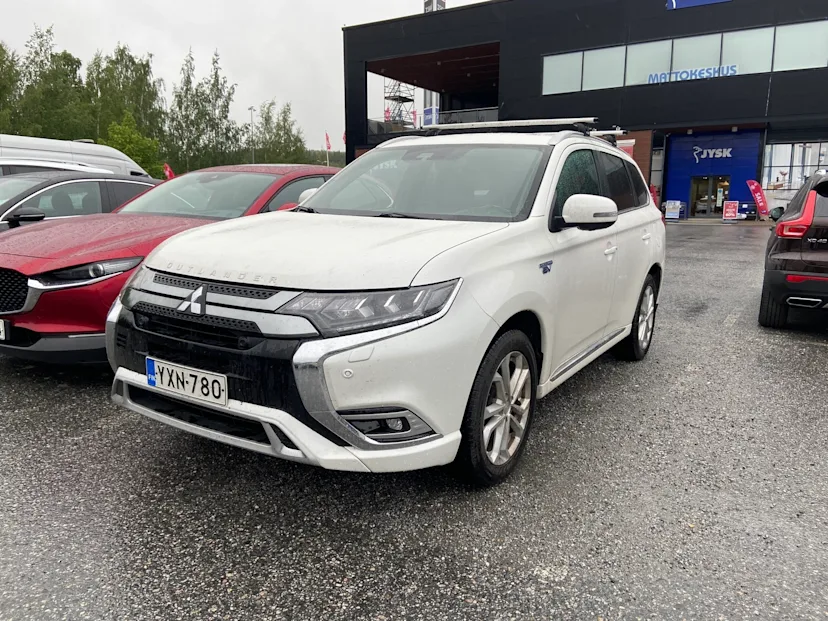 Mitsubishi Outlander PHEV