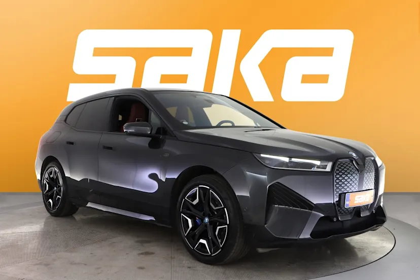 BMW IX M60