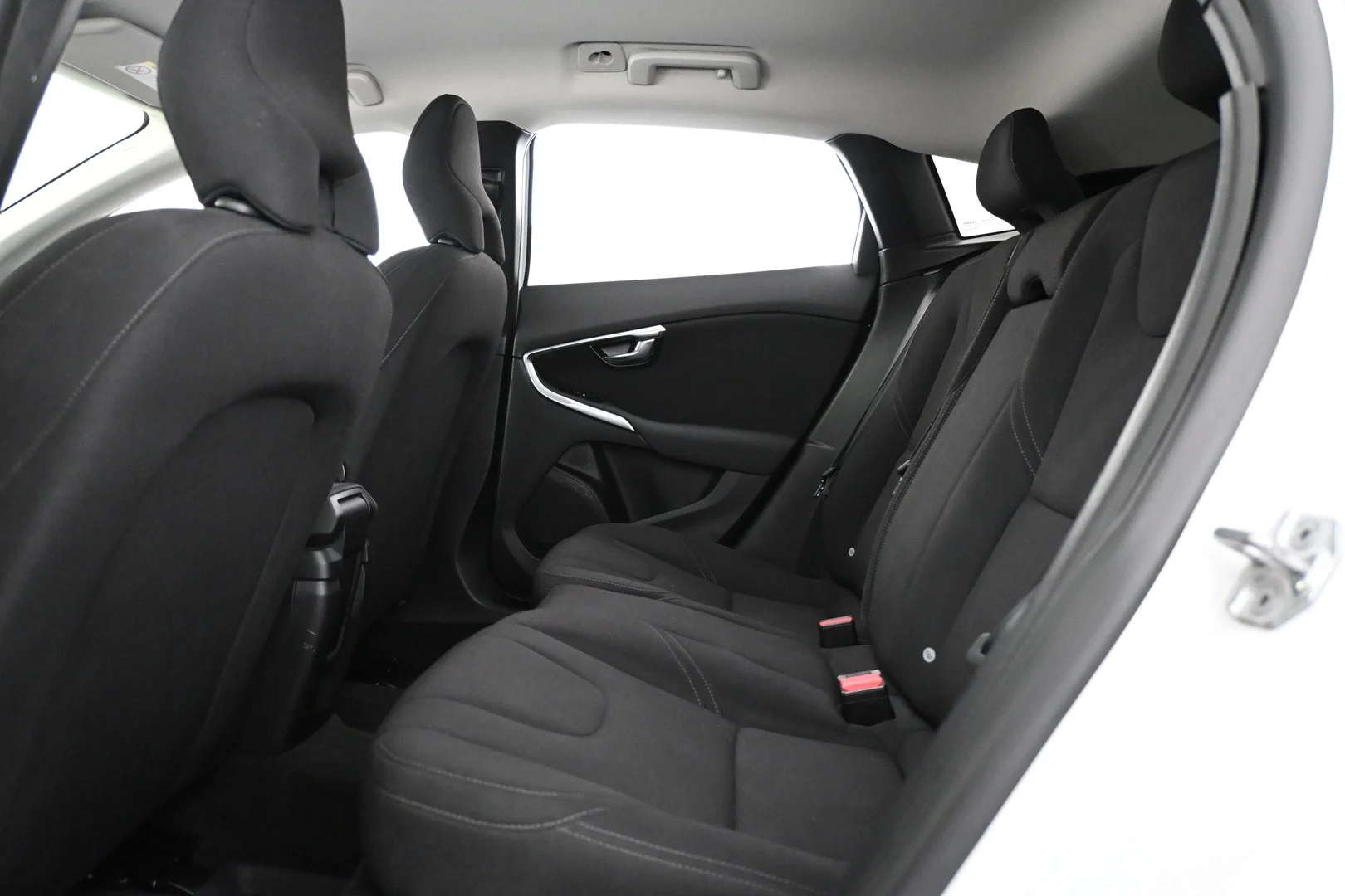 Car Image - 77sEmz1cmKMuus3YVEFypd