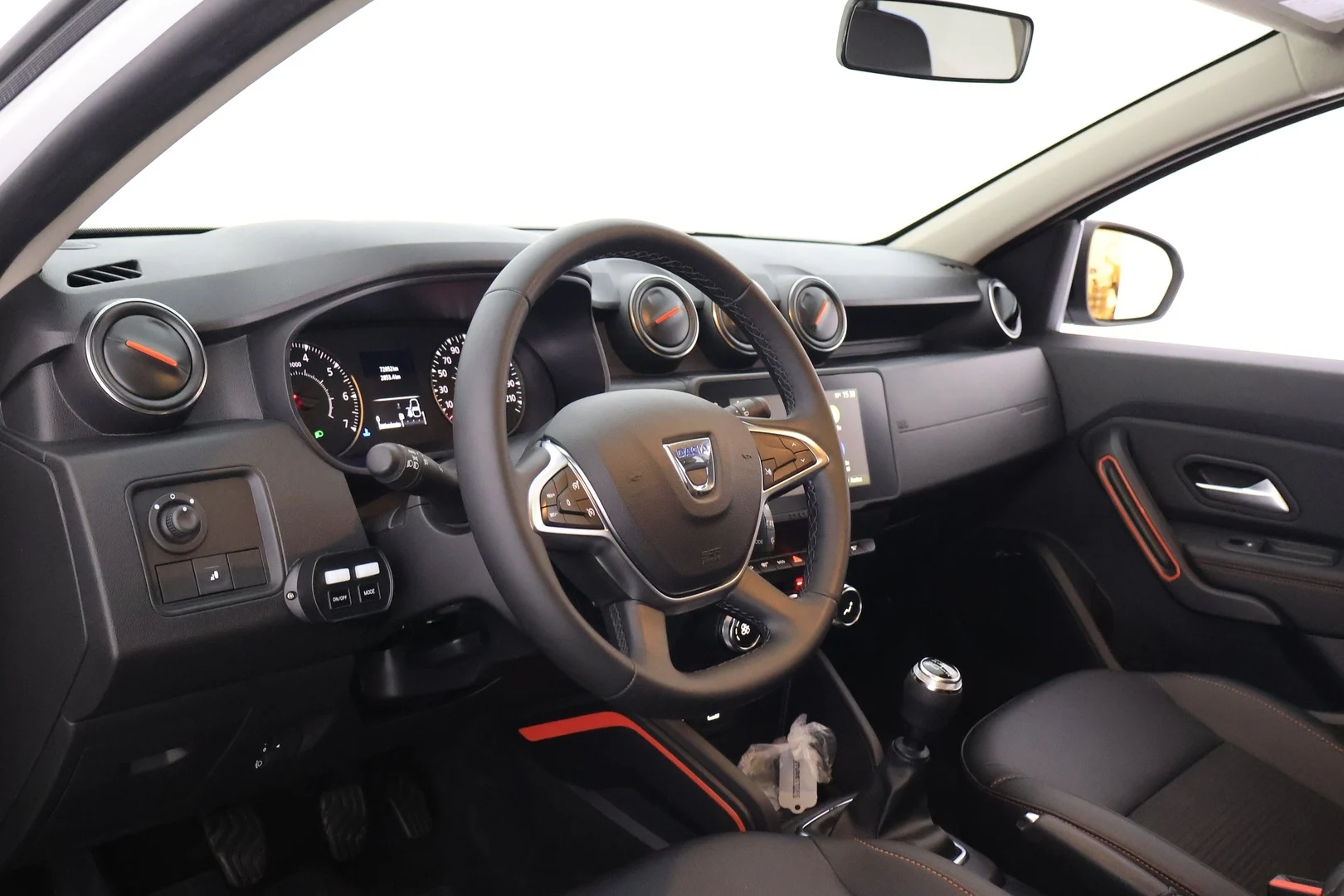 Car Image - 7c2xz6fY1DAAqk2Zd75xWc