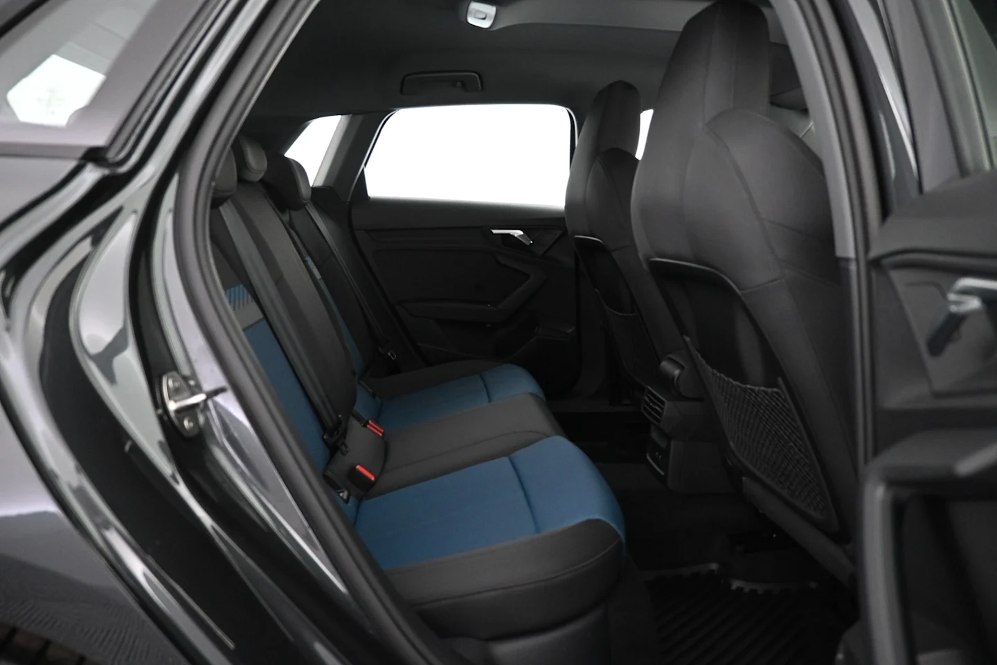 Car Image - 1rkIeOQdl3uz9ojET75RPy