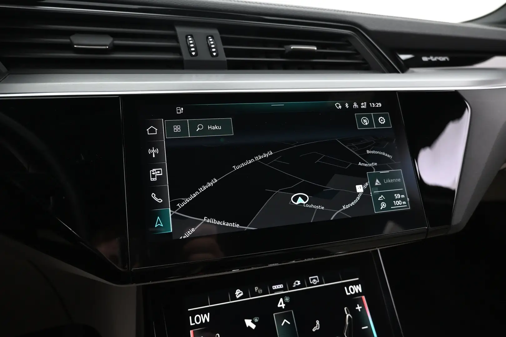 Car Image - 374CIl4GnTDsLr9HBTC0RS