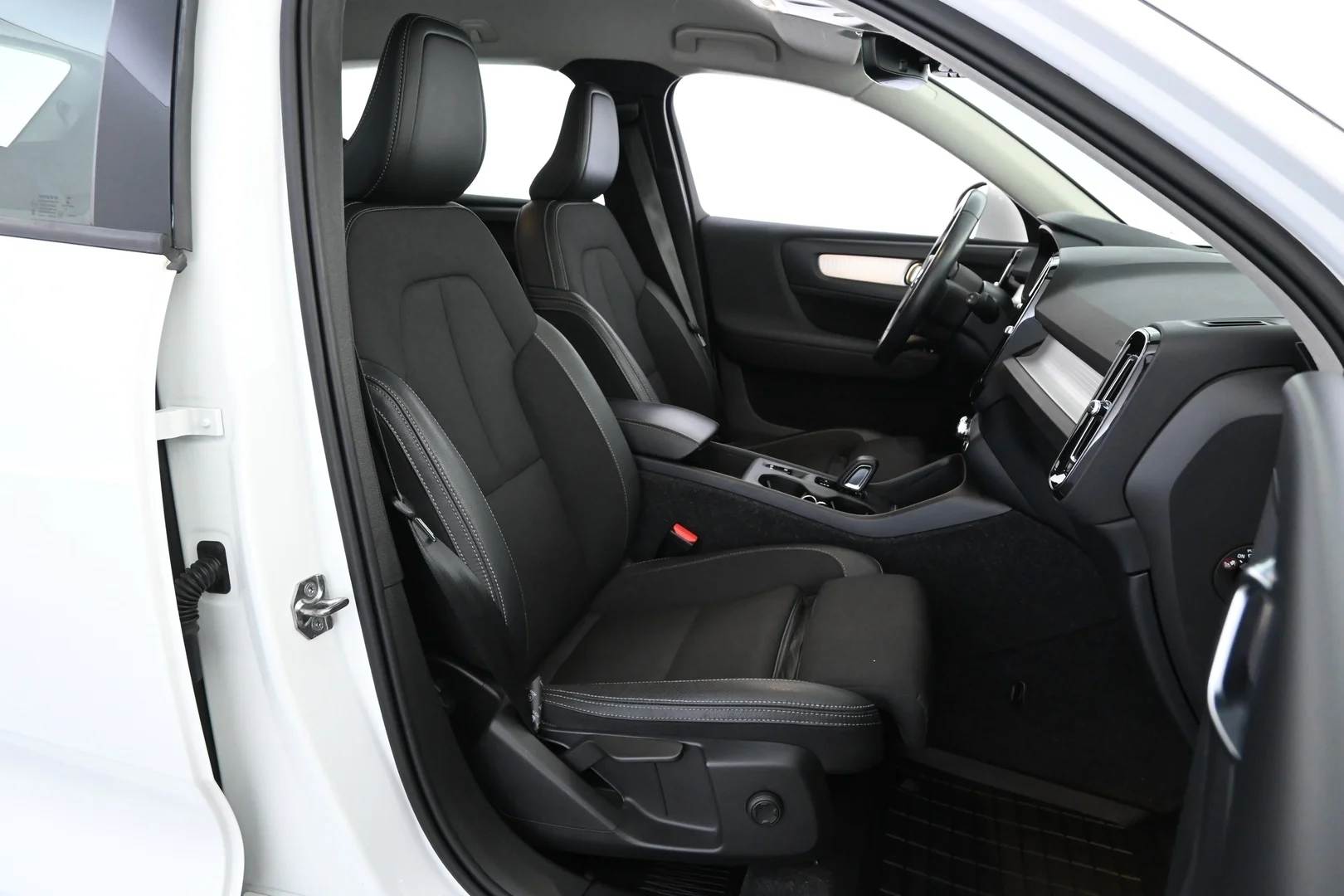 Car Image - 5b2Ppoqeoq4ZGXRFARIh0q