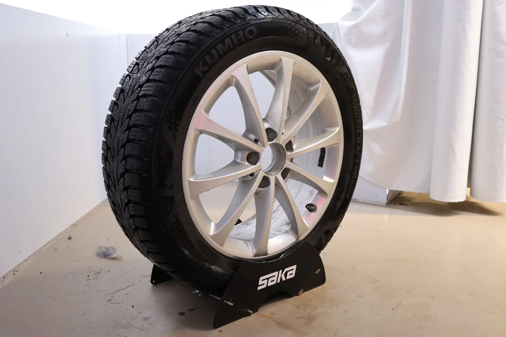 Car Image - 6IGgQ4UmdREhw7DrmcJ1r0