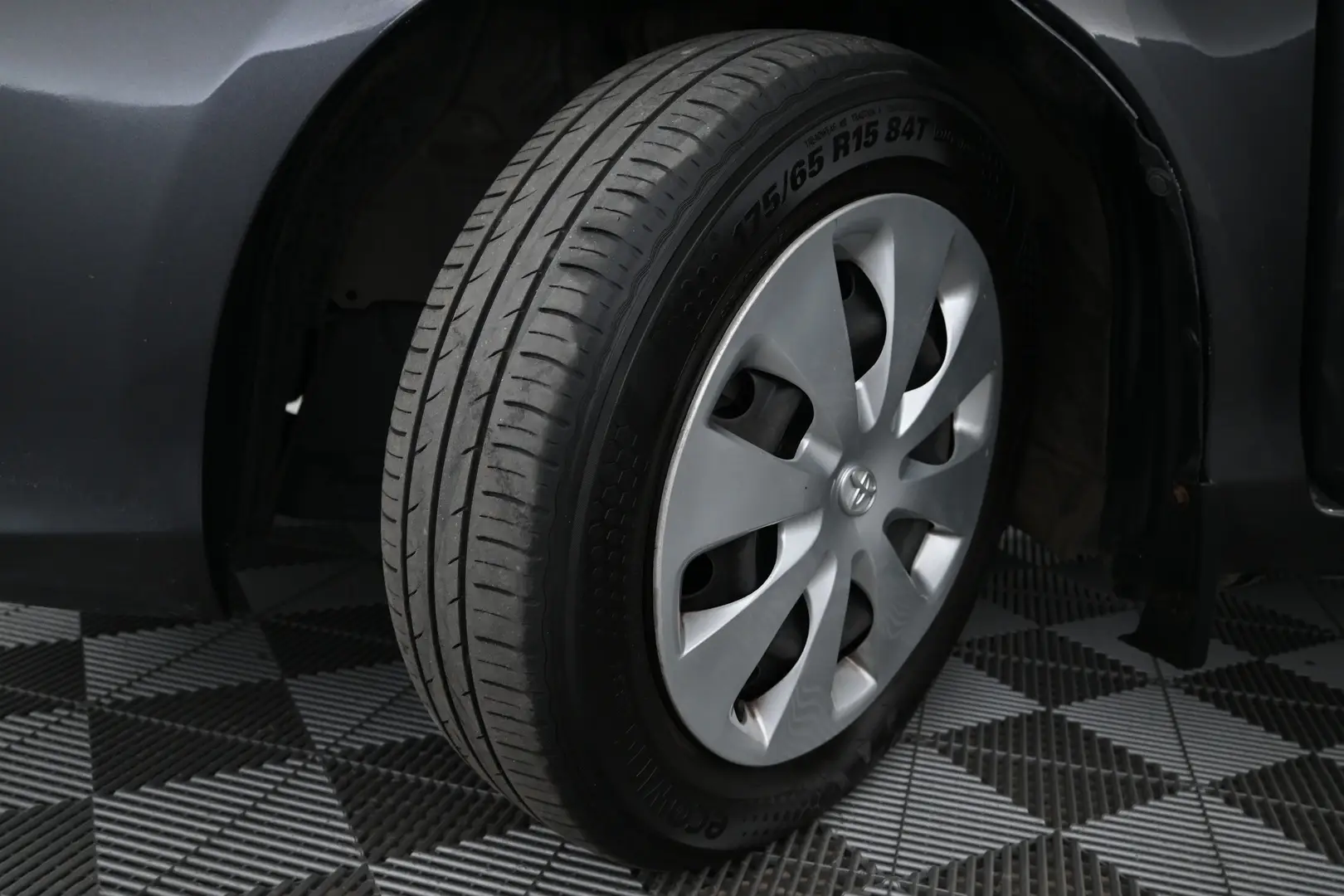 Car Image - 5os6hJ2ZTwU9KkR6qMh5ev