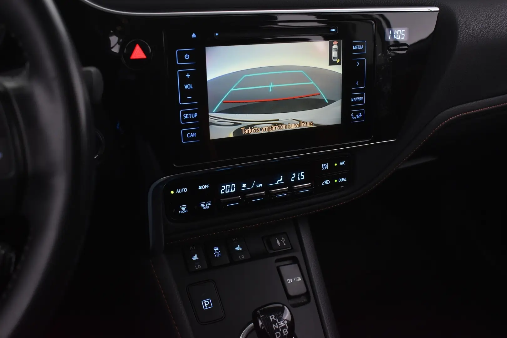 Car Image - 716sLpc6D9aXnenV5L3NyL