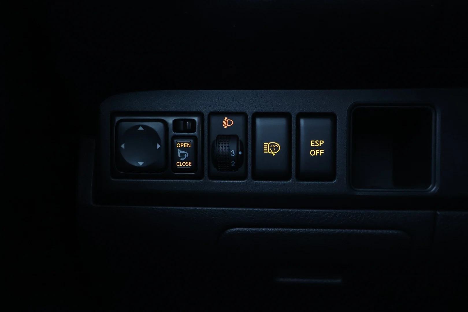Car Image - 3kzV9CPiDaIwT6XUrP6IVy
