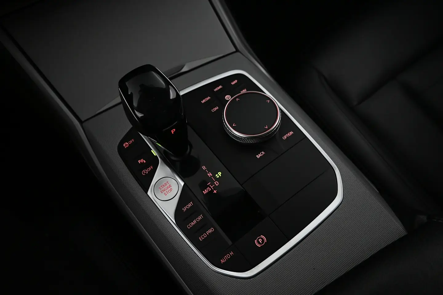 Car Image - 3wxULx3VYPua0FypQOS93Z