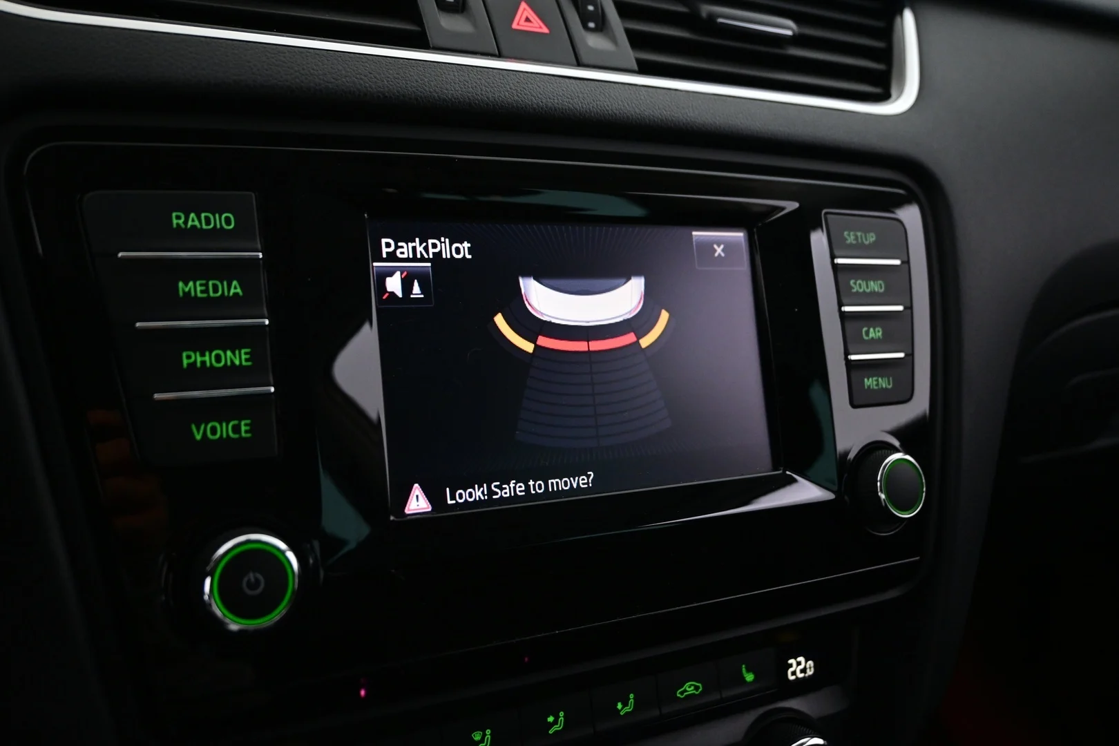 Car Image - 6UPrrMEDO2NUh5CdW8kSpl