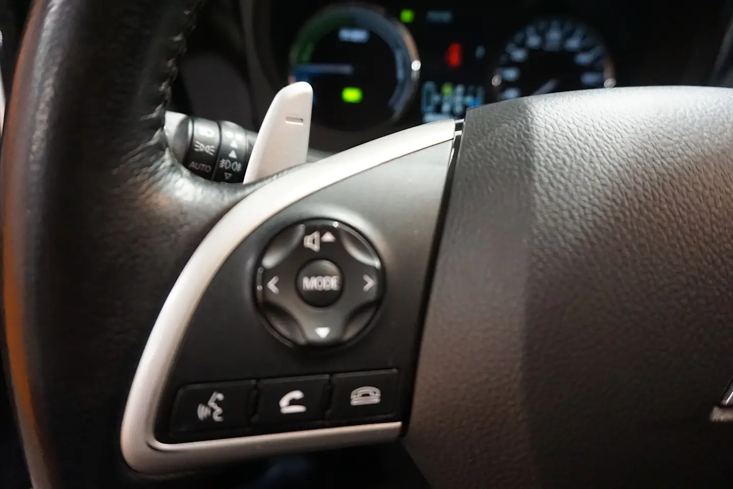 Car Image - 2ngw06rTFLVLg7aHkw9AOG