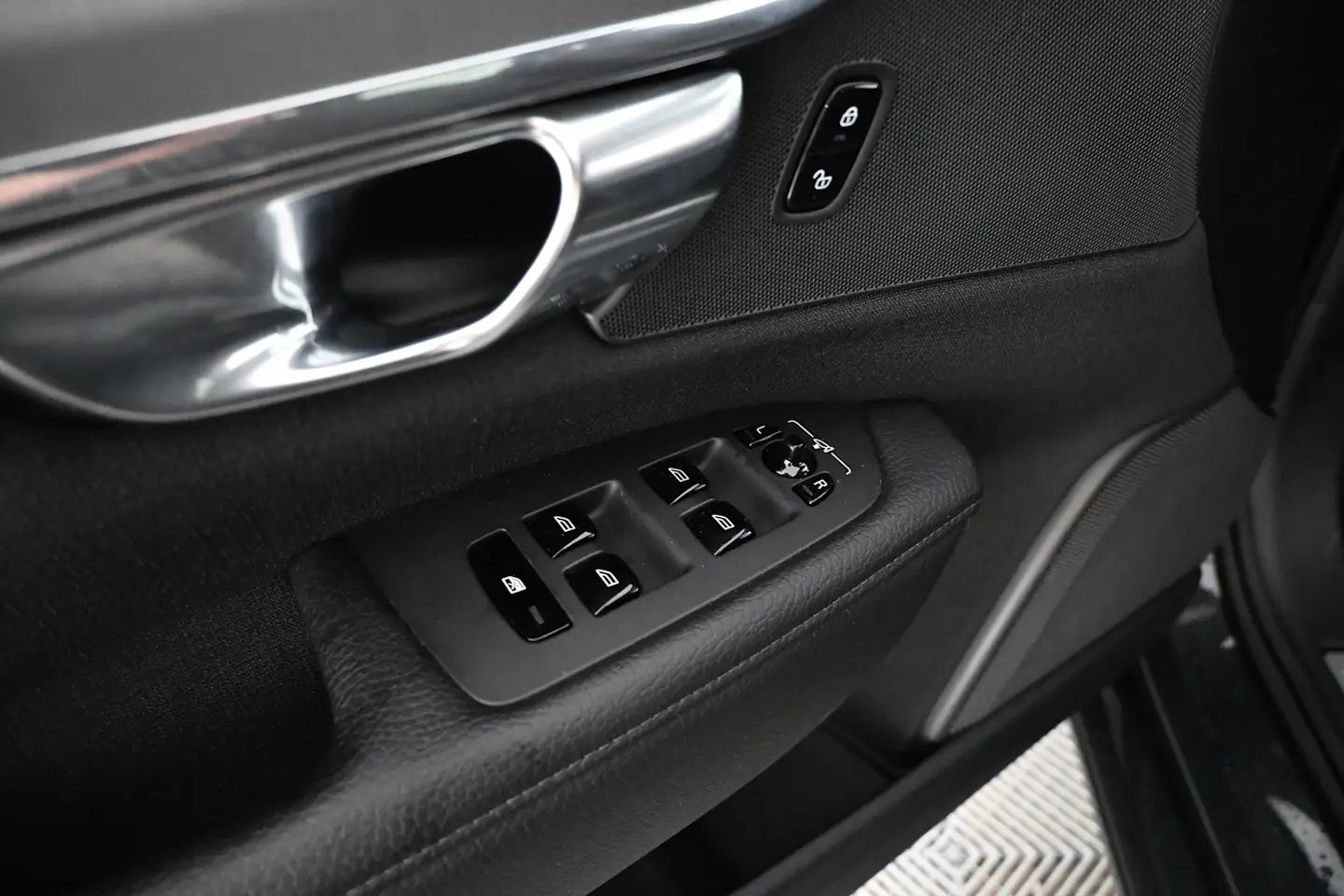 Car Image - 6XM8FwK8BGqBm8ARt7gH3M