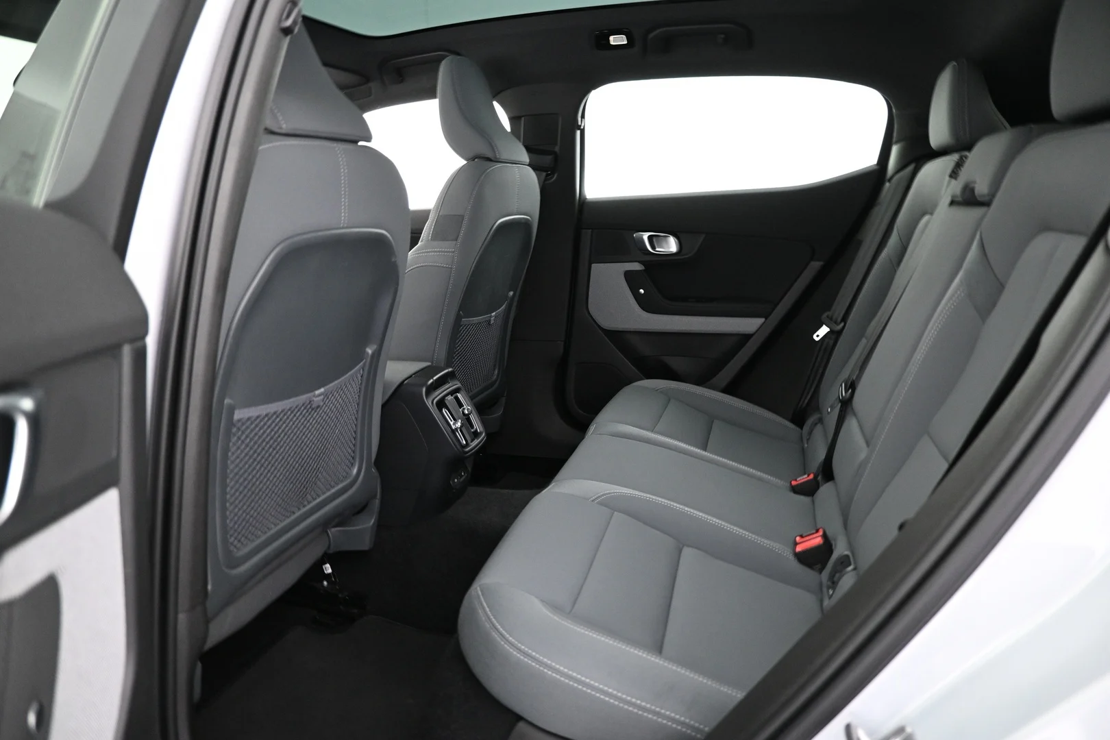 Car Image - 1Nr5d4aNI3U67UsGjAifvY