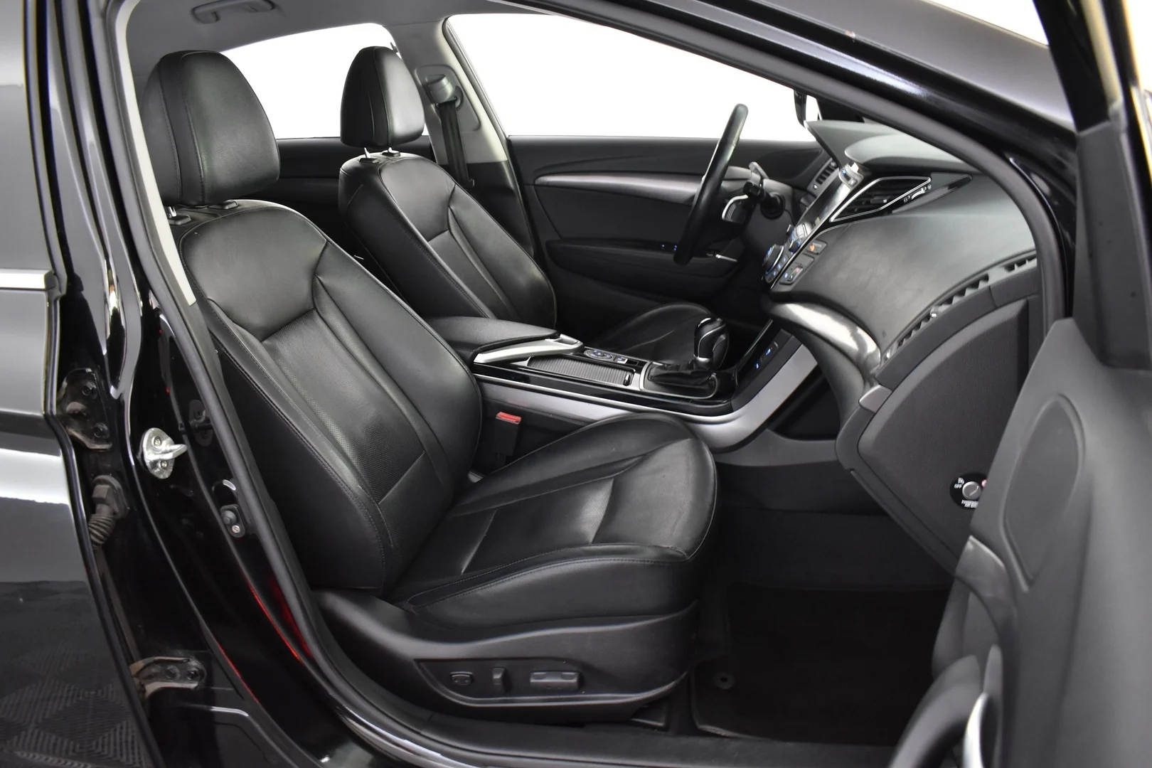 Car Image - 1uo3h7D3nxgGfLhTnbJzvL