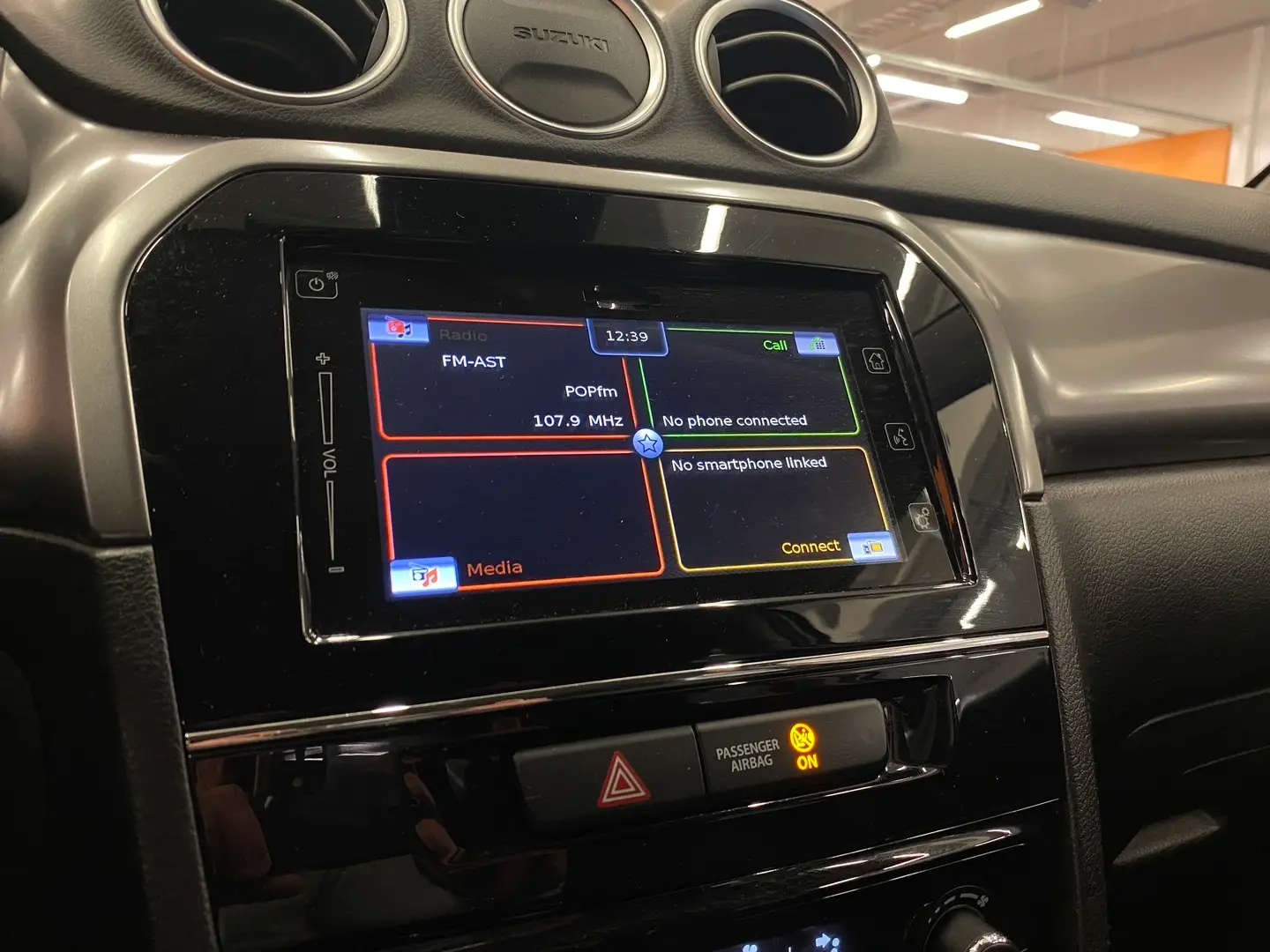 Car Image - RDP8K4lJo8LaVFoEzsuqZ