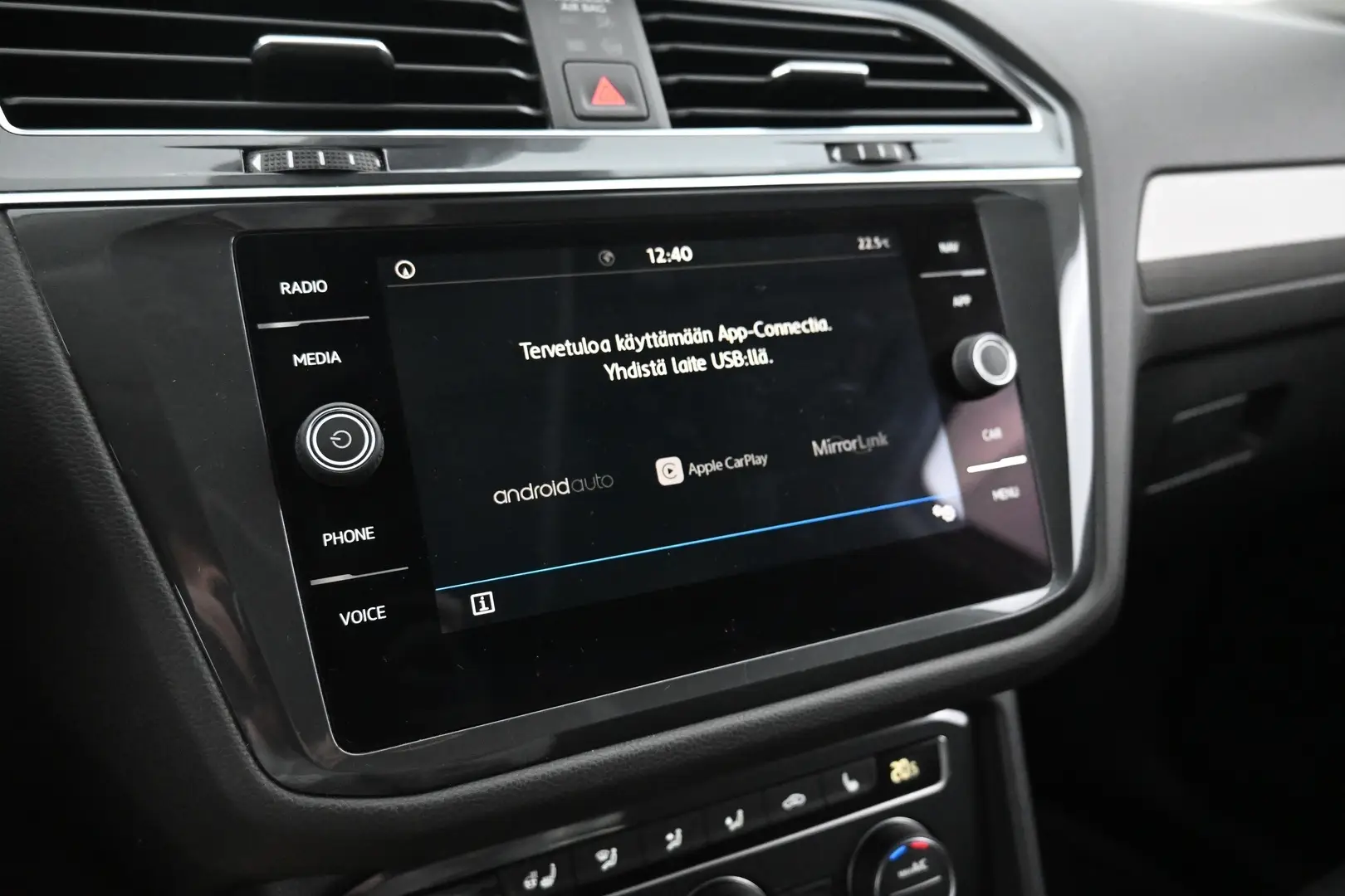 Car Image - 2Lo66UZKFpDlumonoHXi0G