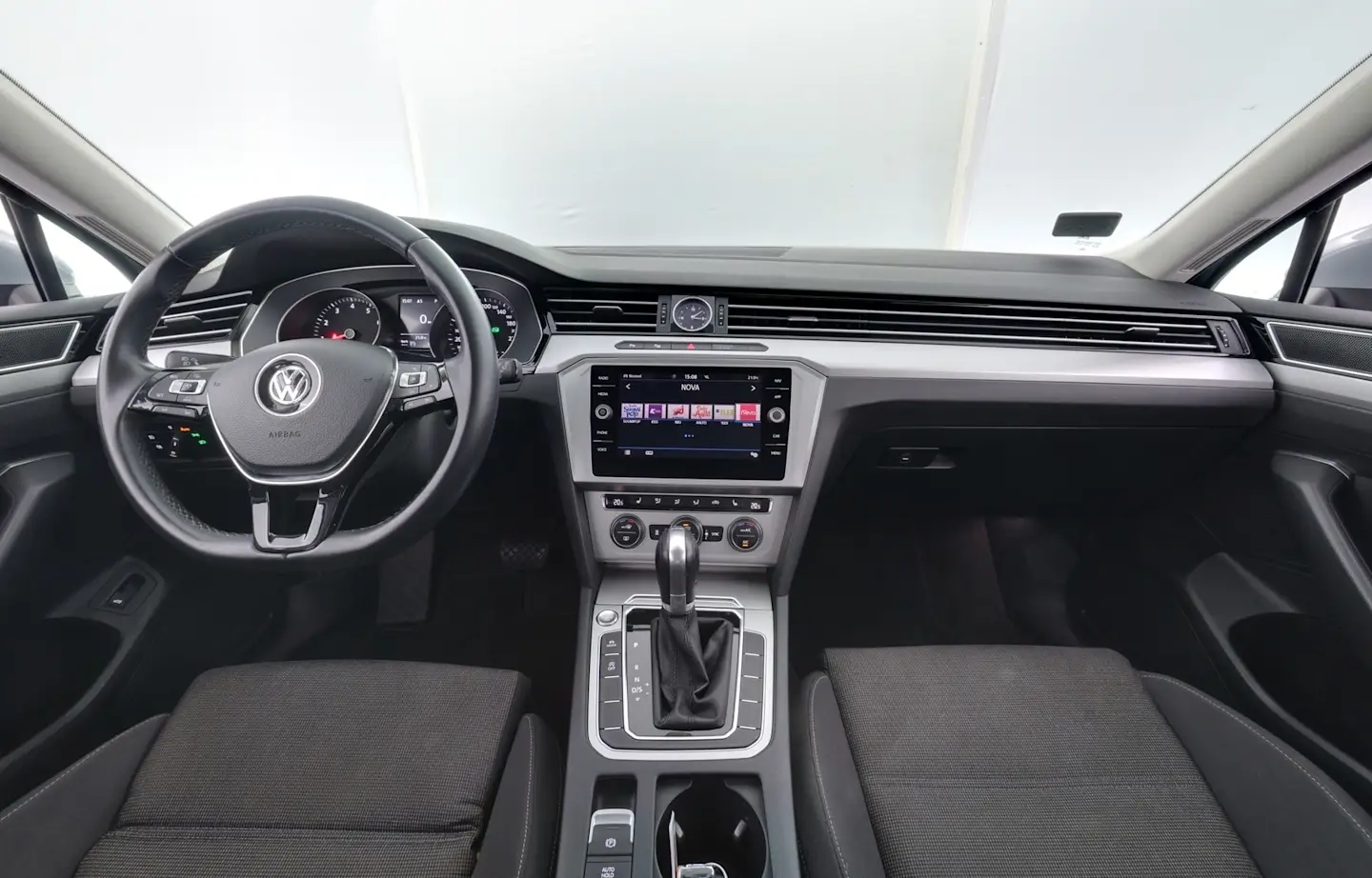 Car Image - 7fYUWNgEHTXHjAMrDijrNf