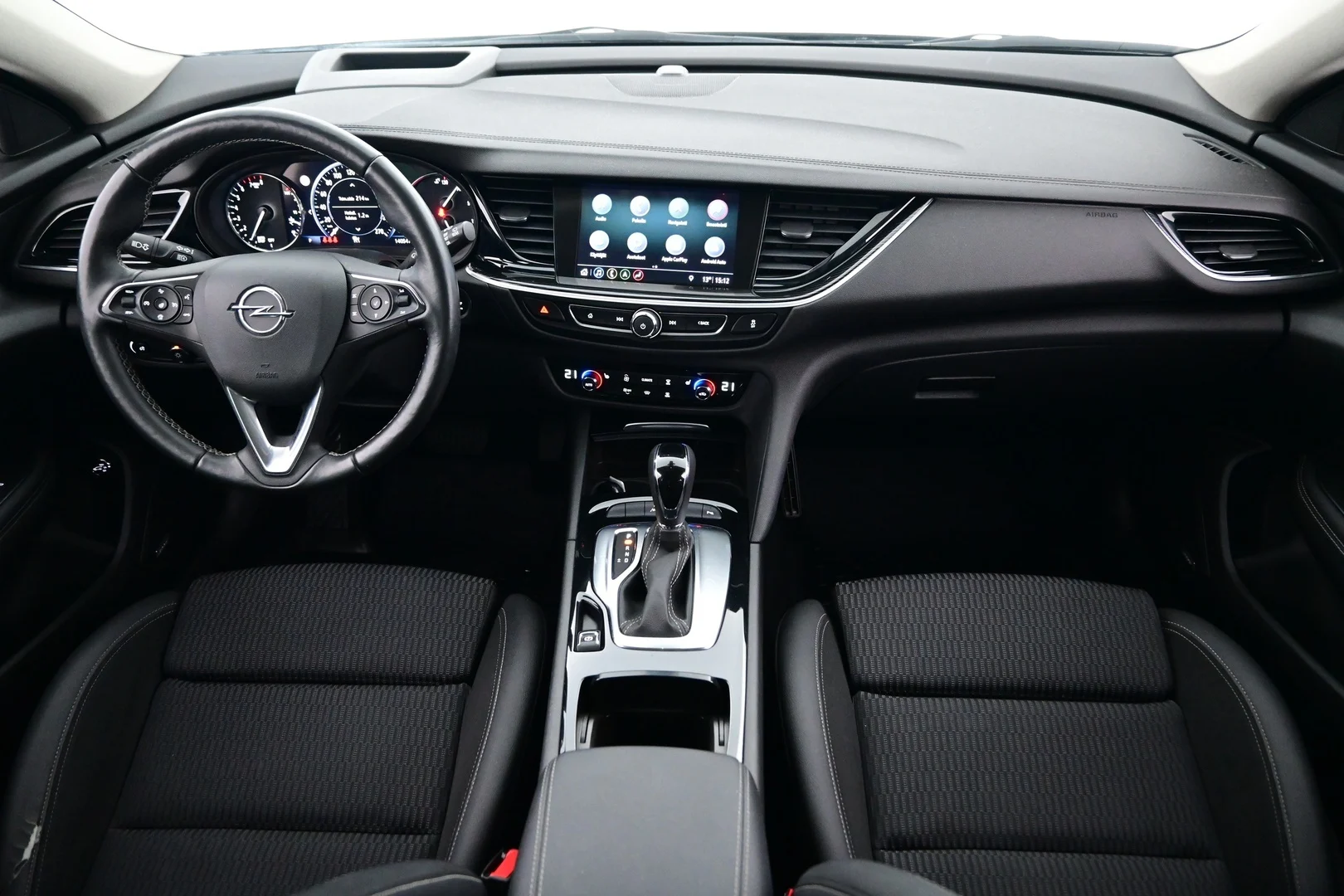 Car Image - 6hSqBekpdz5MN4xhJeioer
