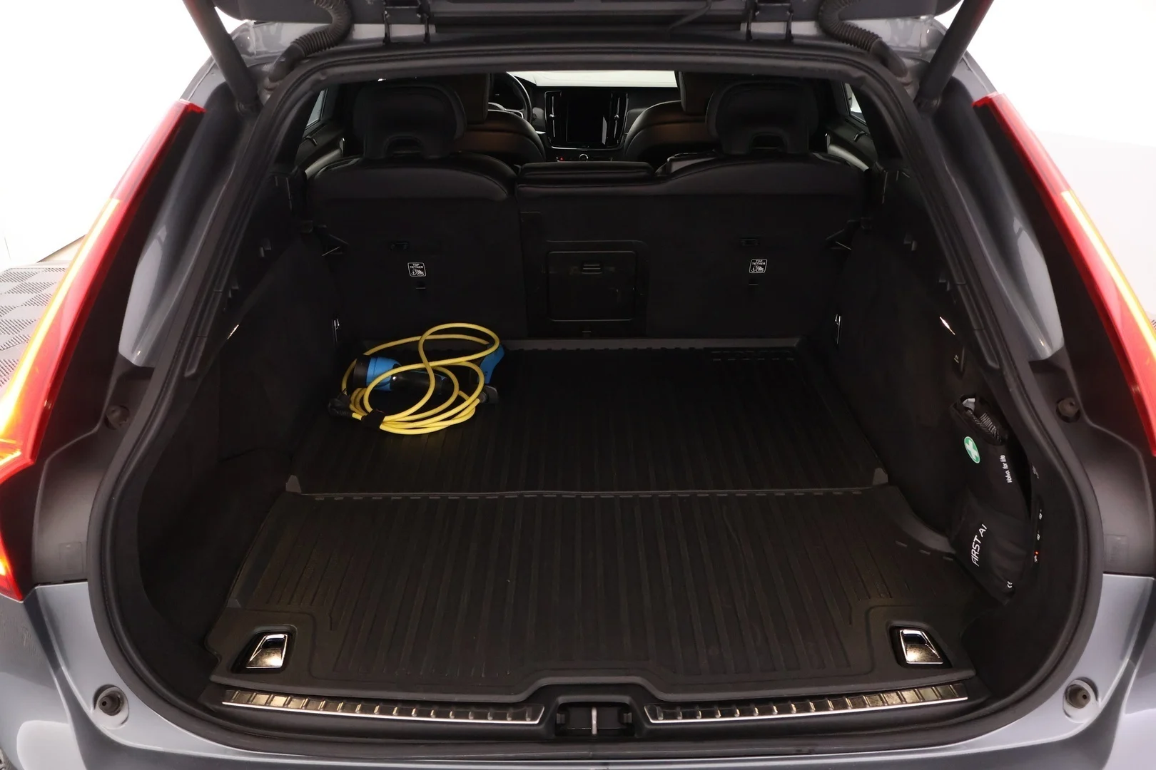 Car Image - 1VRKXhKVfhIEOUWaqrNXQ4