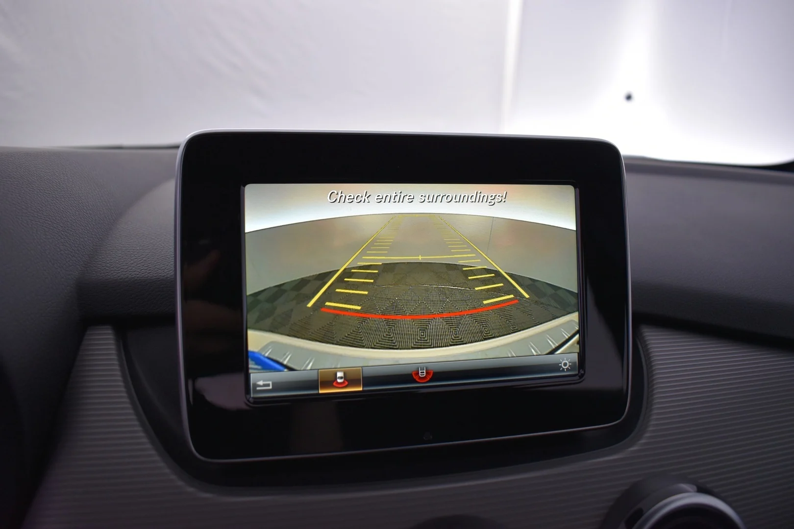Car Image - GjT6VcPIJxzirGwUrGAic