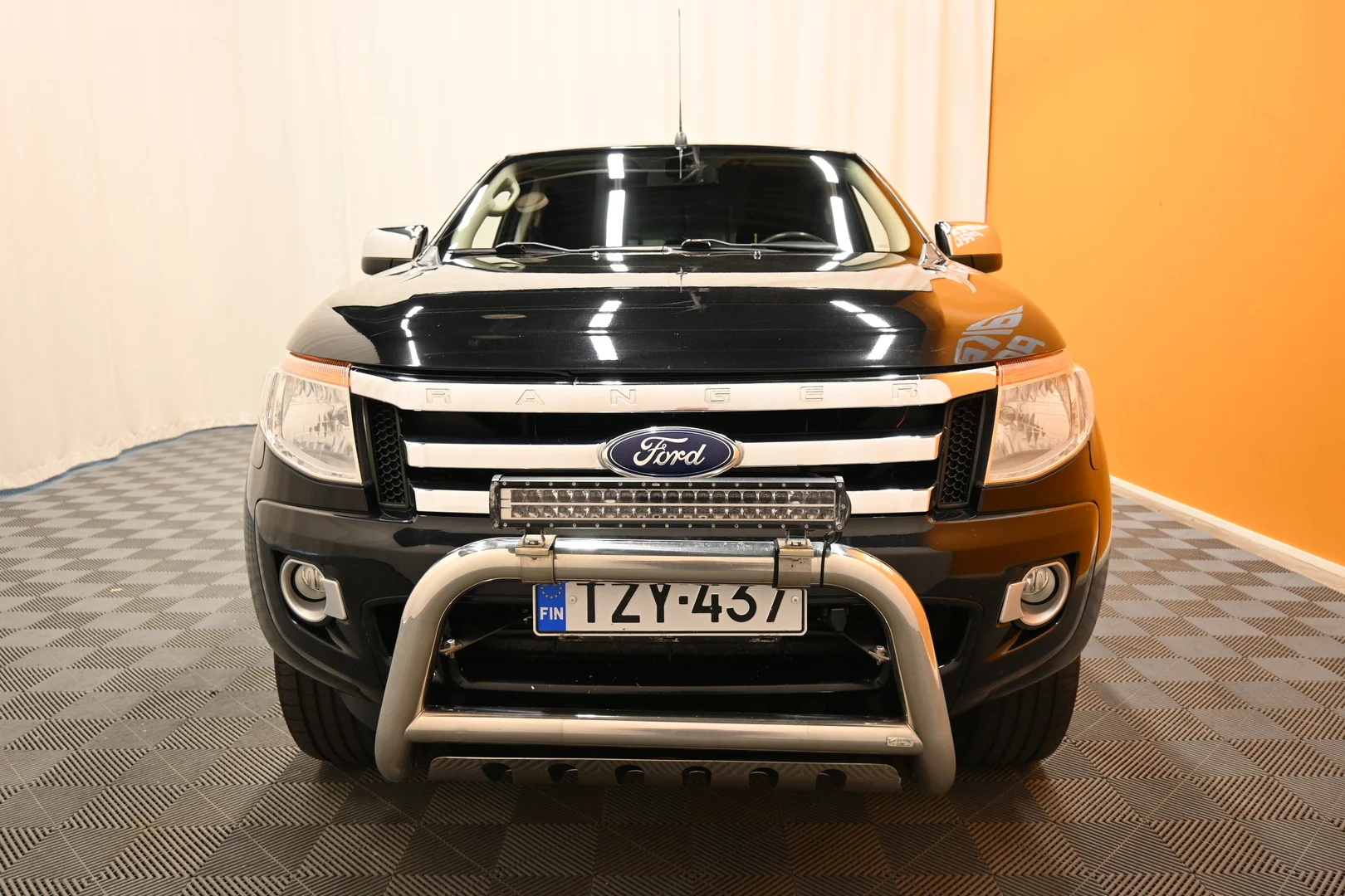 Car Image - 56N28vy6u5a96VZGfJxBMZ