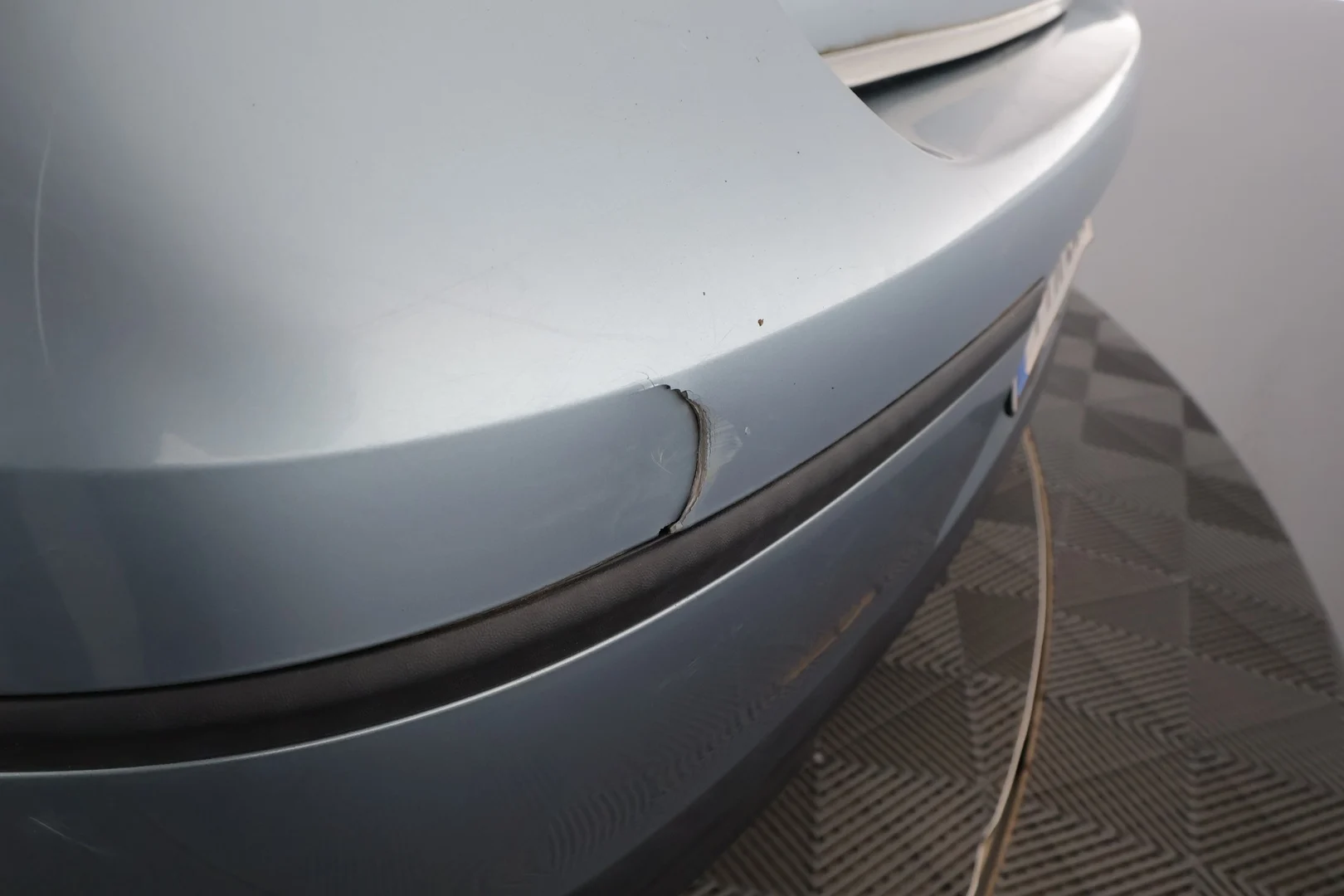 Car Image - 5XGtDcDlH7wGq30MmwHYoQ