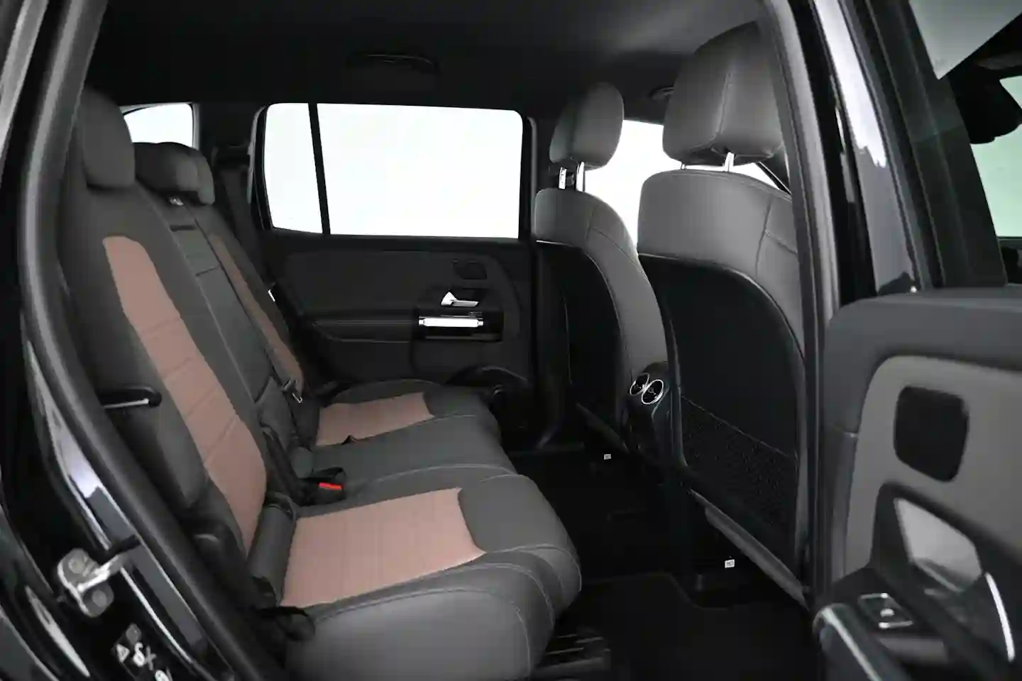 Car Image - 7scKfHGhw6iFxt7nR5FEr0