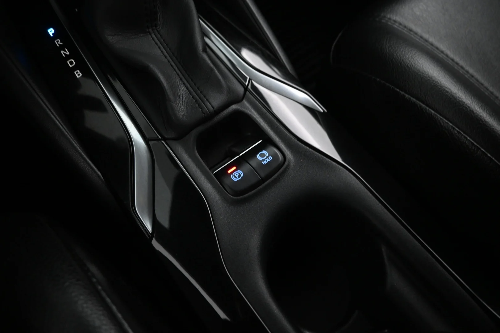 Car Image - J9XoP6q9M9kOTichym7FI