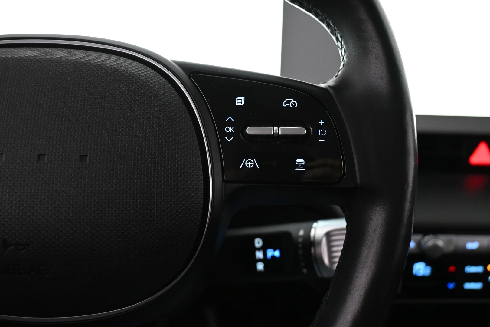 Car Image - 31eEivaXO2BBf3rYcwBxC6
