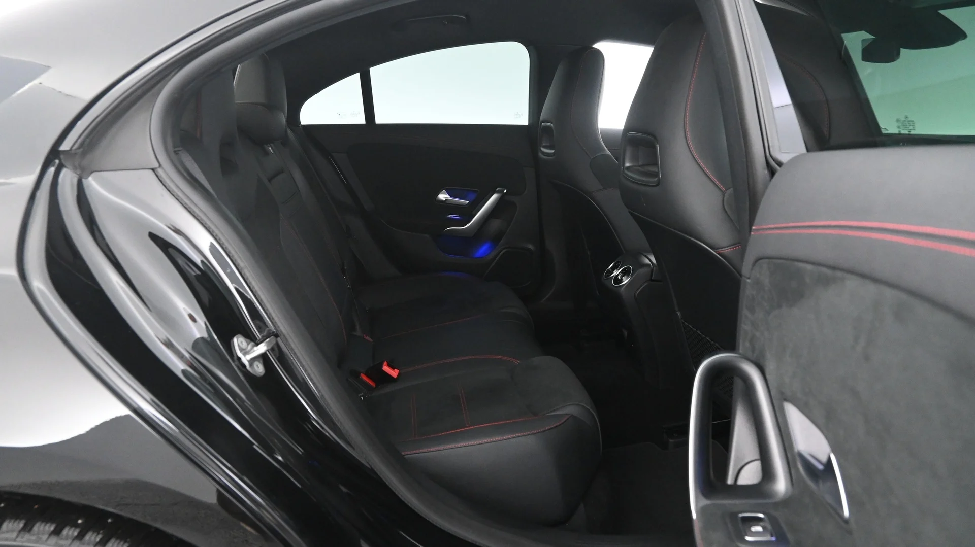 Car Image - 5GcRCiKBbBmlrivoMKDRh7