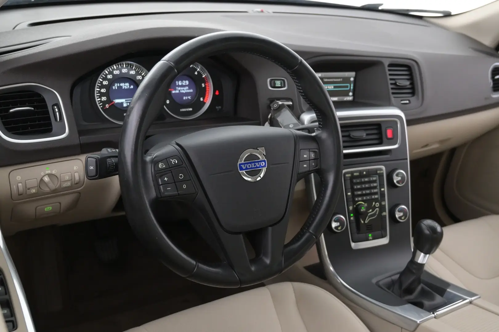 Car Image - 7gdoDuqGRWMU4jFxGaJ6KN