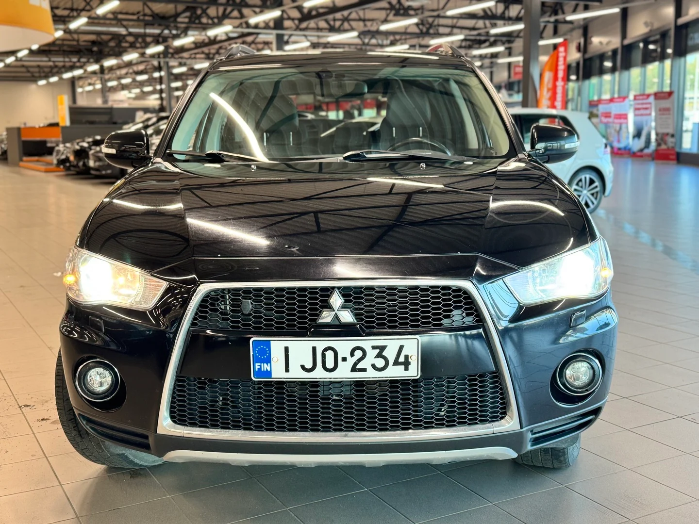 Car Image - 3ahR8ch9ho5ClEB2IY9aQo