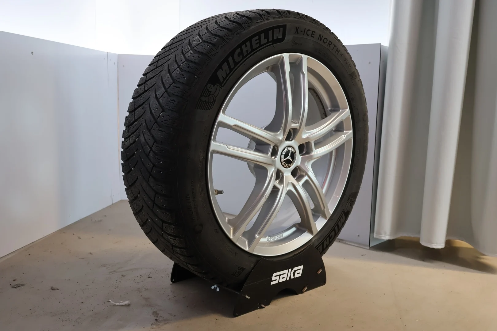 Car Image - 4OzEjLhx7dsY2F8FtXz2Sw