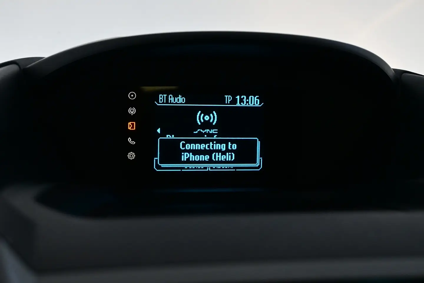Car Image - 1YPF87xxJ1uHQbJpgtWgm2