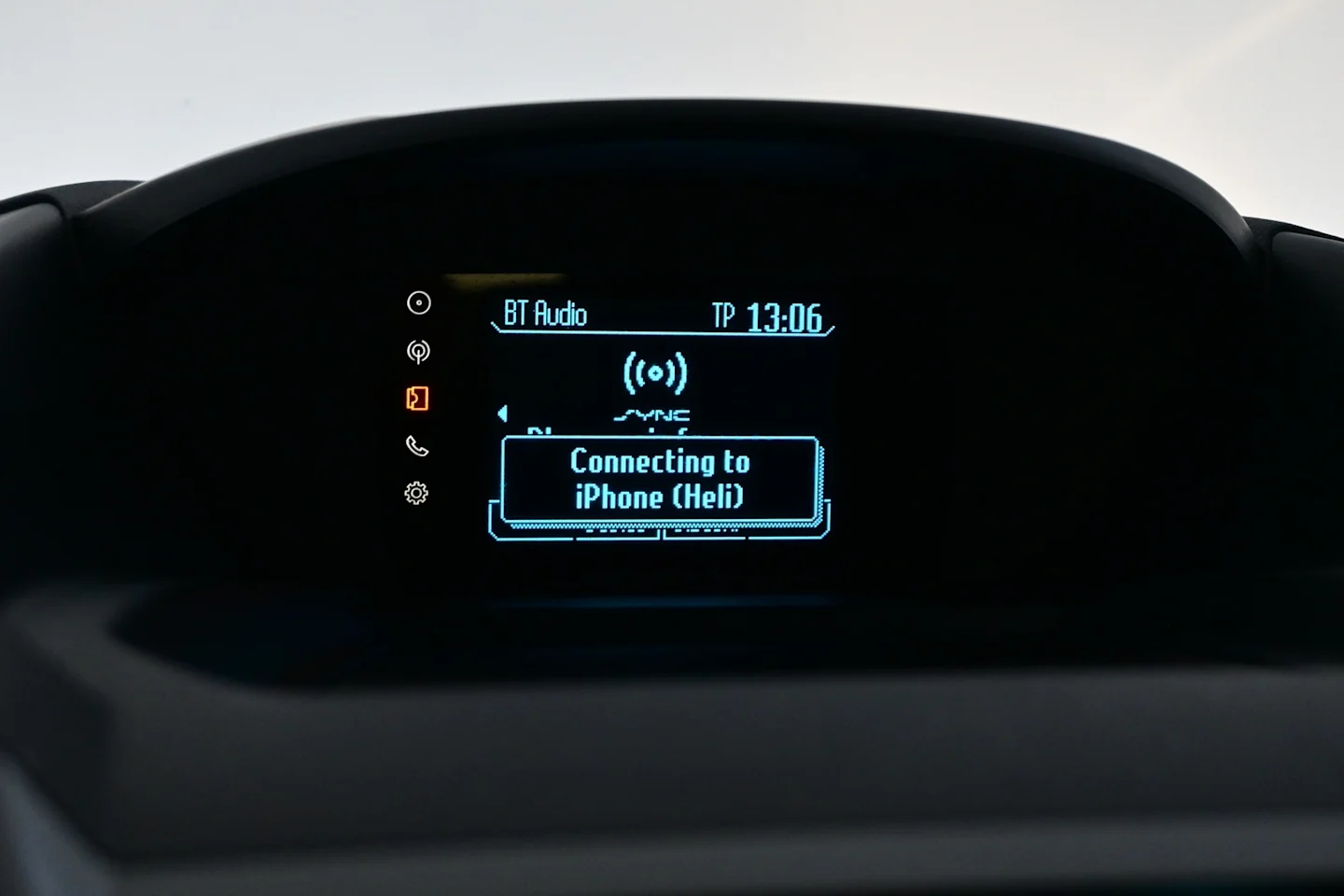 Car Image - 1YPF87xxJ1uHQbJpgtWgm2