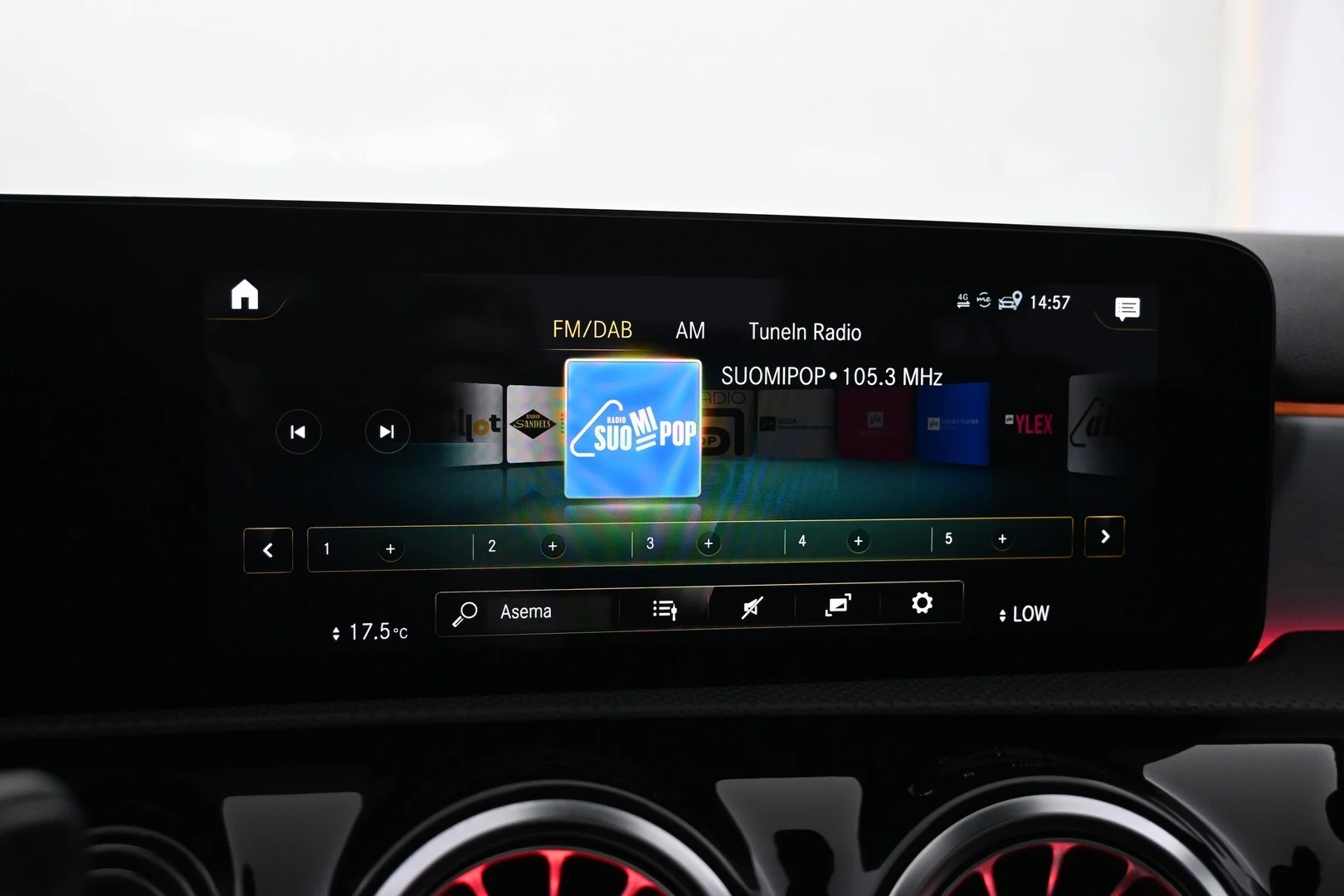 Car Image - 2LoqmpisSTPi7fncShVfVF