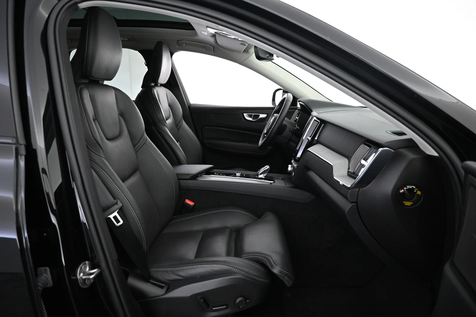 Car Image - 1PEznCmaXdonUAJdaXVWM4