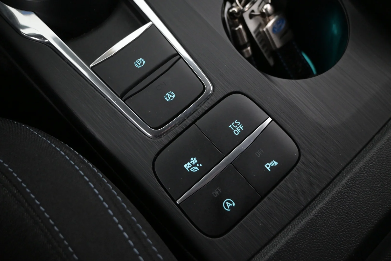 Car Image - 2CvCS2wbScC4PDi1JVhzZT