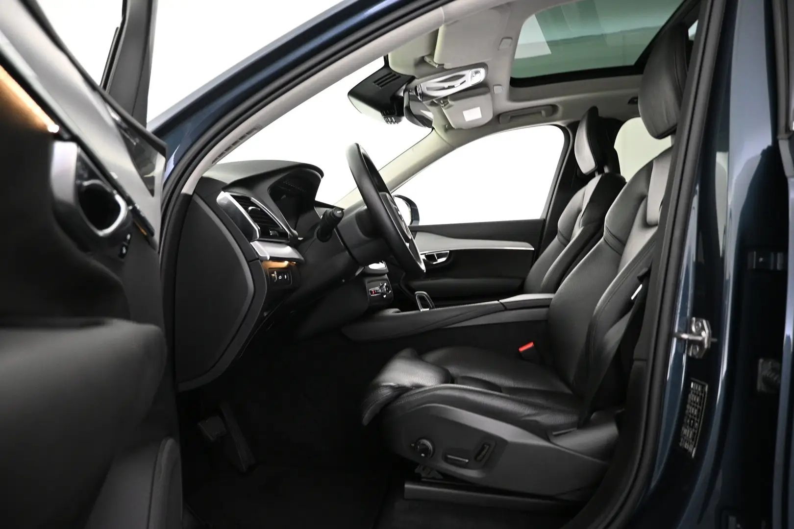 Car Image - 1seHFCUNsd8Lp5iFuBeKLv