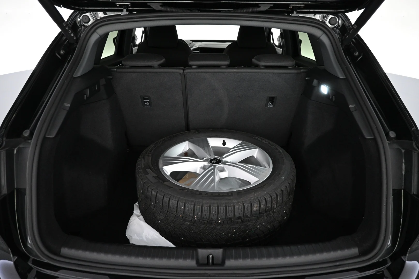Car Image - 5DFYLFYsOeiOLp7ZkJcCLd