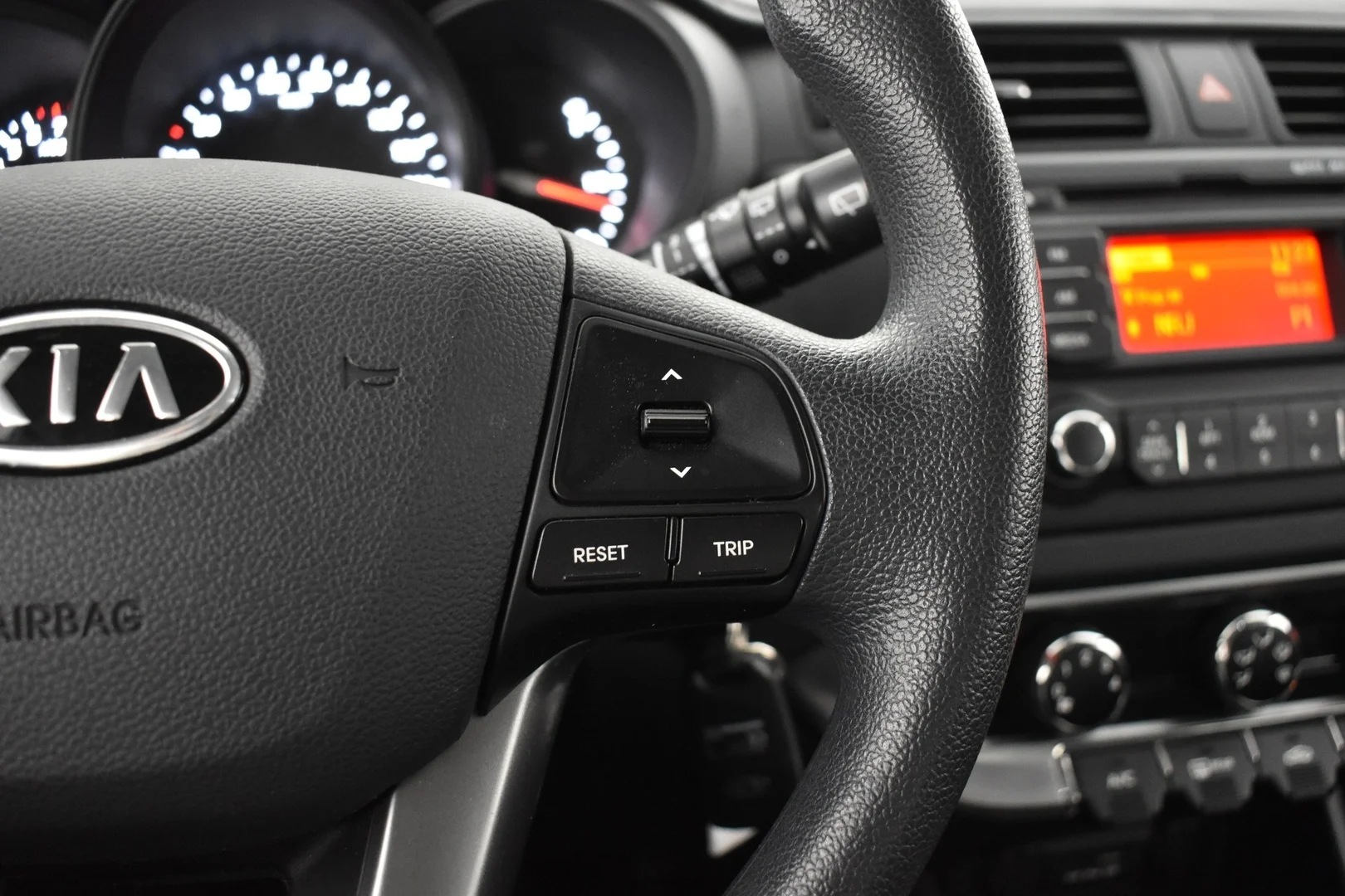 Car Image - 2jKfAKmScPBE3S6F2HcDD9
