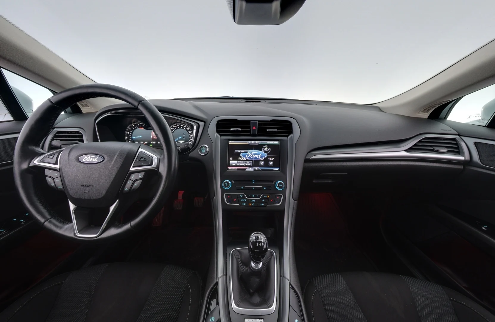 Car Image - 6GBRfvpHPNz32y83MKBgCW
