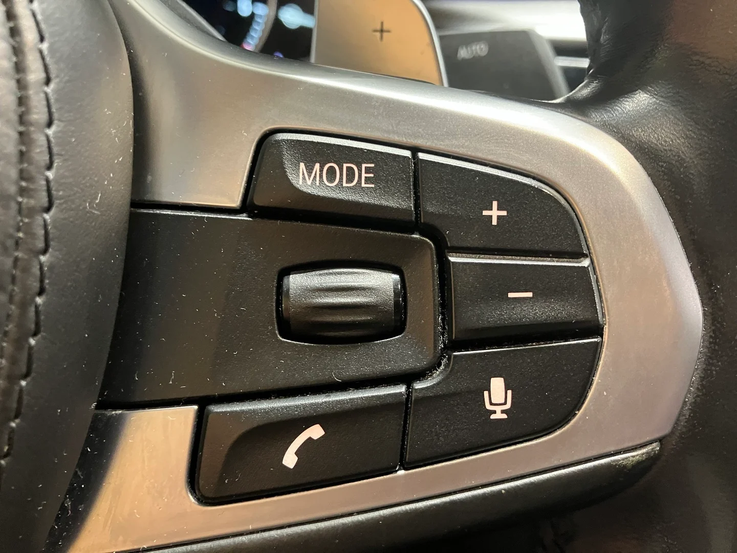 Car Image - 42gD9CSyG1wmtXUdxN9O7K