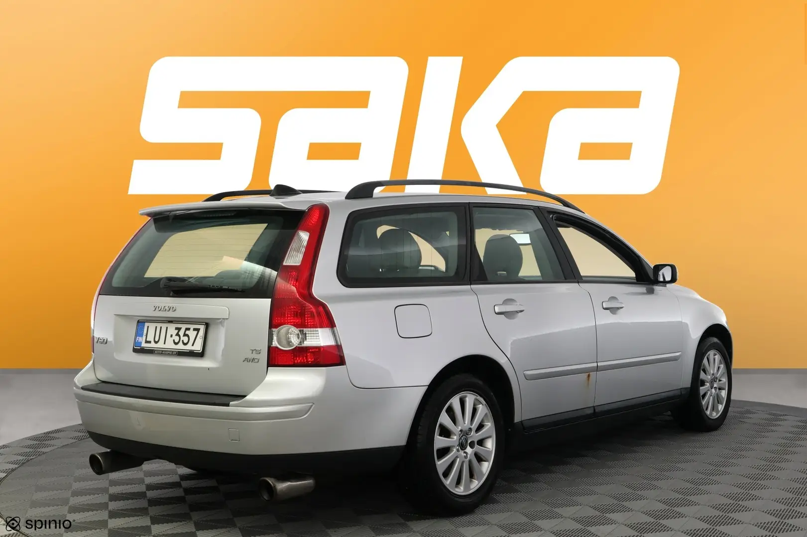 Car Image - 74ZtFqgHEAoKGPhB5L1fy6