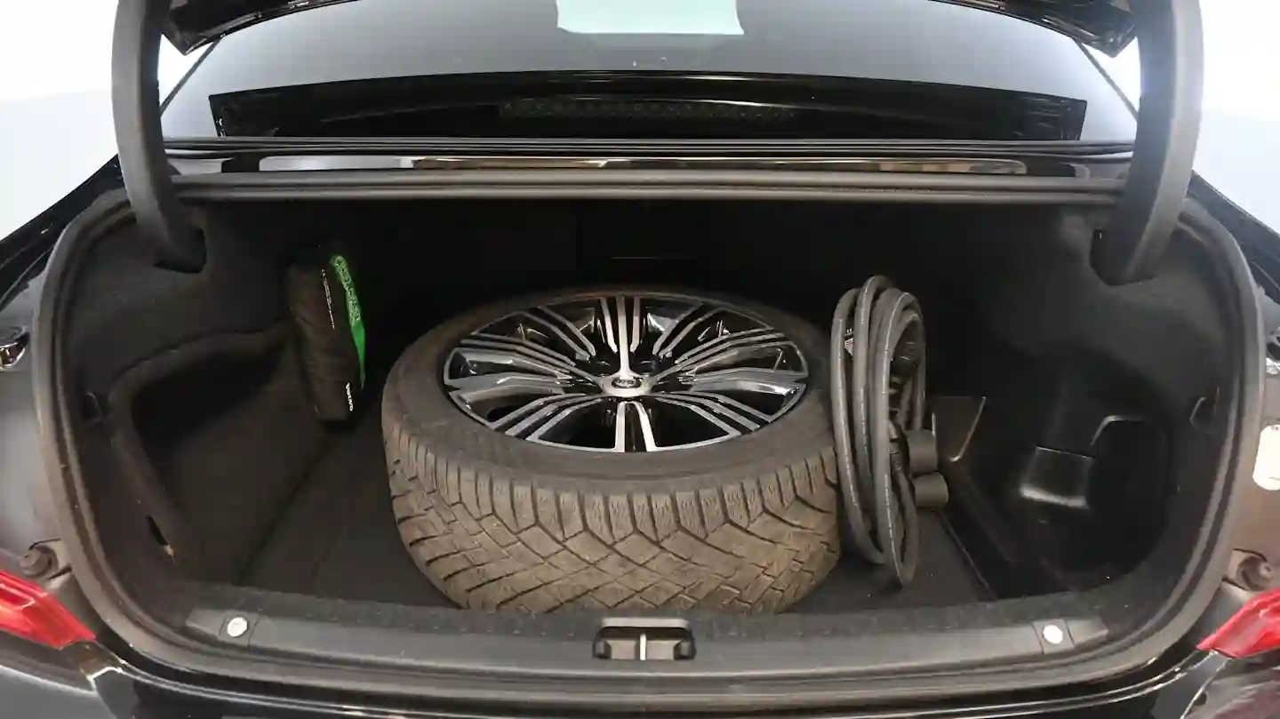 Car Image - 7uA1qSiMrZqz8cOSy1V6cZ