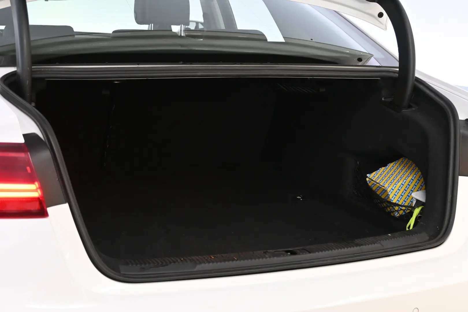 Car Image - 1xafVM2SN223DnntswHlXb