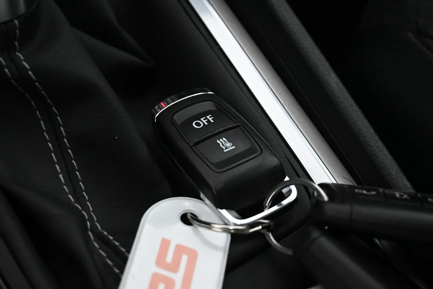 Car Image - 1rxlhw3DyJgJSVfHUxunoy