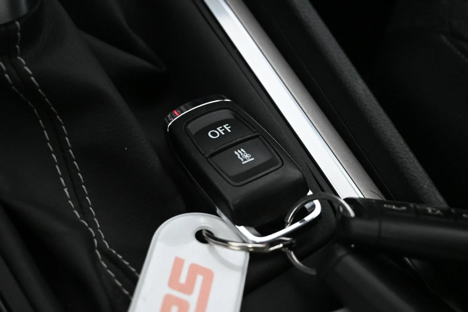 Car Image - 1rxlhw3DyJgJSVfHUxunoy